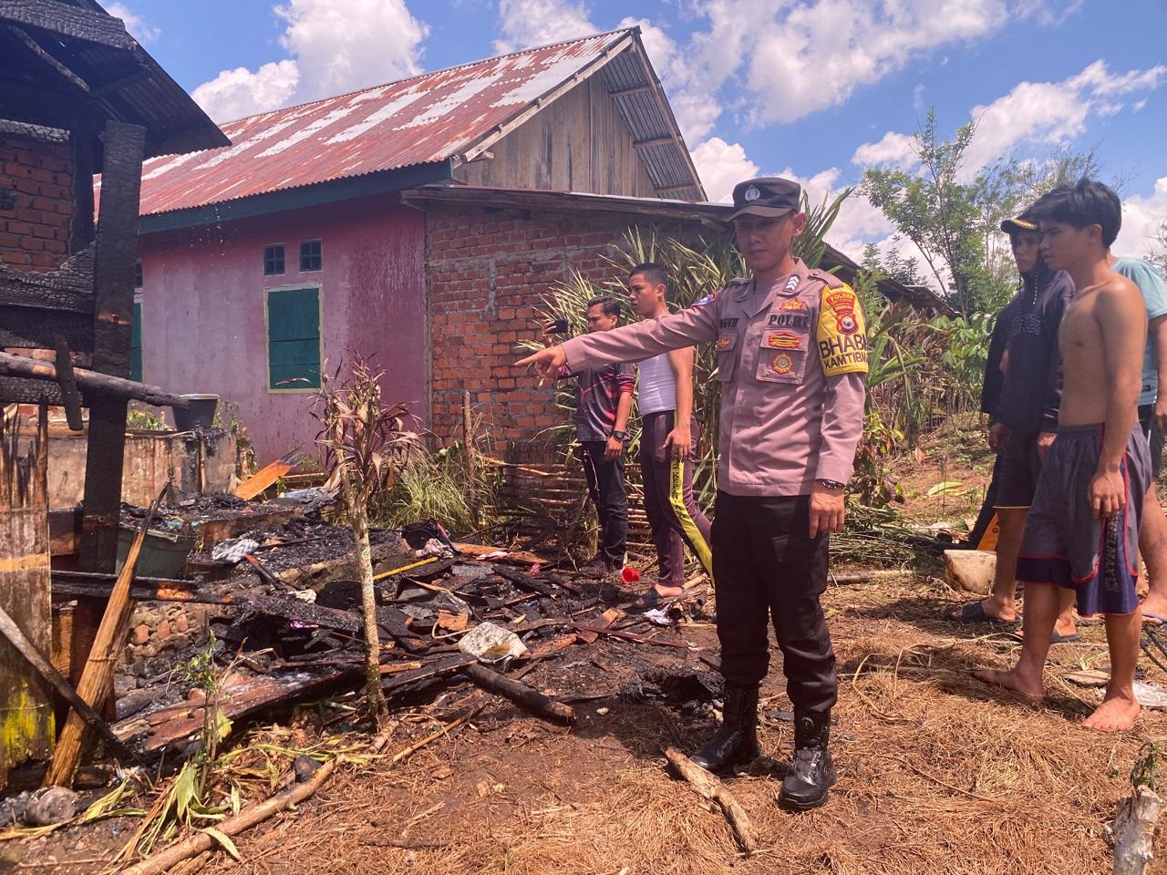 Api Membara Menghanguskan Satu Unit Dapur Warga Desa Tertik ...